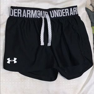 Under armour shorts youthxs